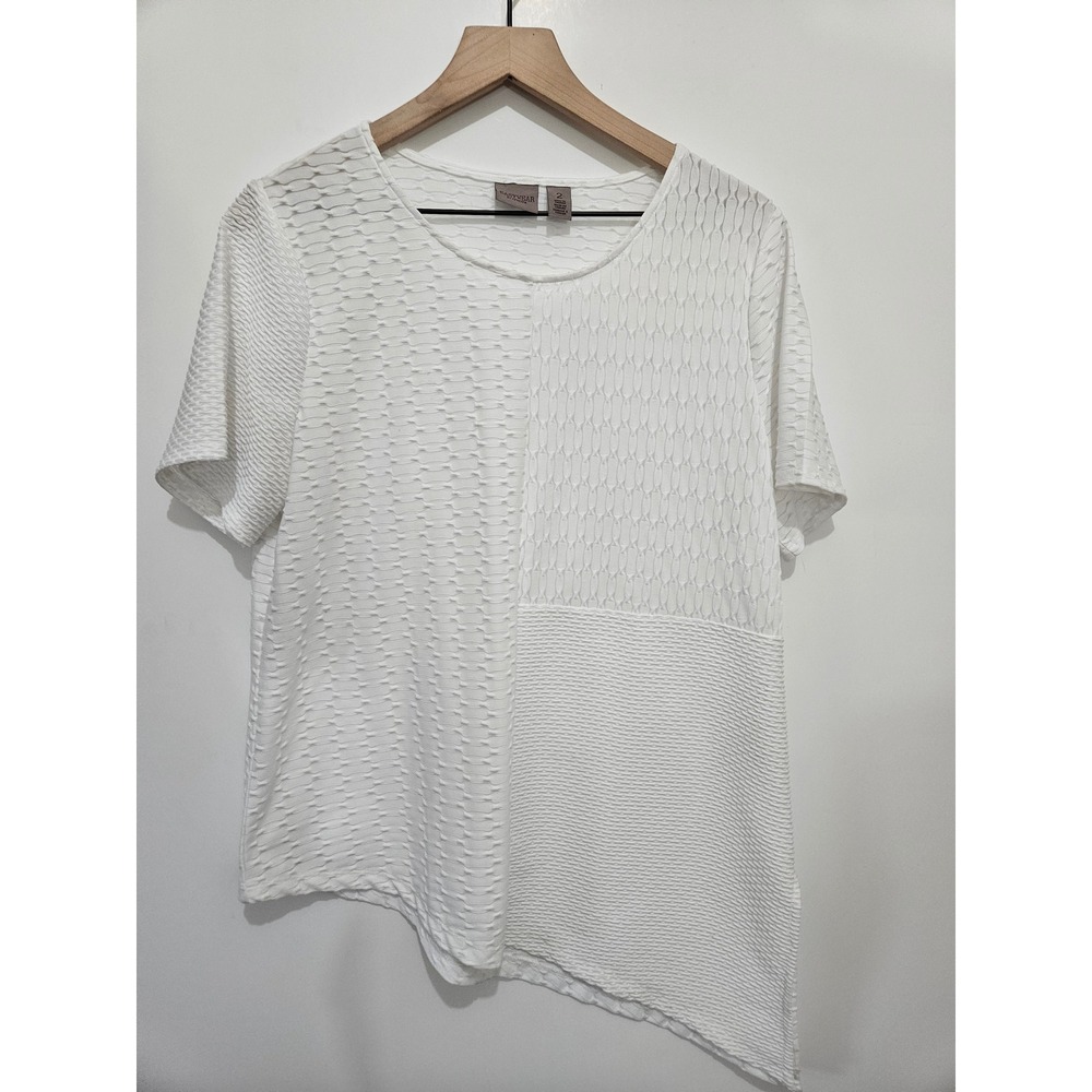 Easywear by Chico's White Mixed Texture Asymmetrical Short Sleeve Top Size 2 L